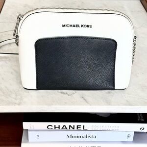 Michael Kors Black & White Handbag Purse, Silver hardware - Excellent Condition